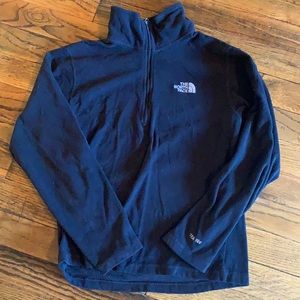 The North Face boys long sleeve pull over 3/4 zip